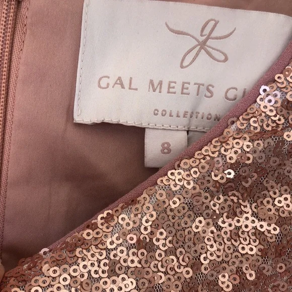 Gal Meets Glam Beatrix Elegant Pink Sequin Party Dress with Bow - Picture 5 of 10